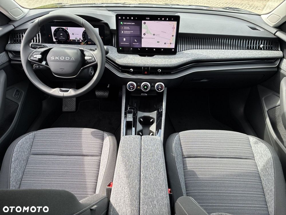 Skoda Superb 2.0 TSI Drive DSG - 12