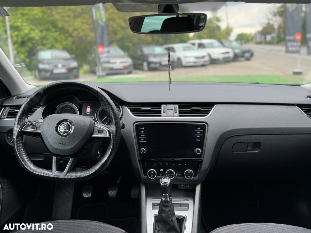 Skoda Octavia - 7