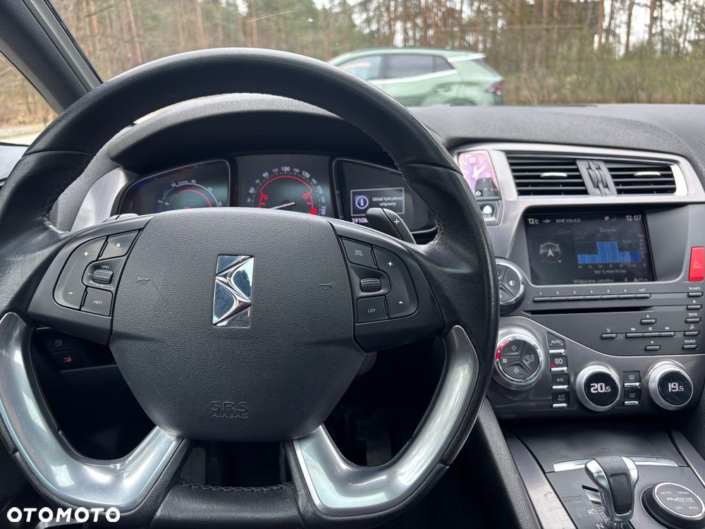 Citroën DS5 Hybrid4 - 6