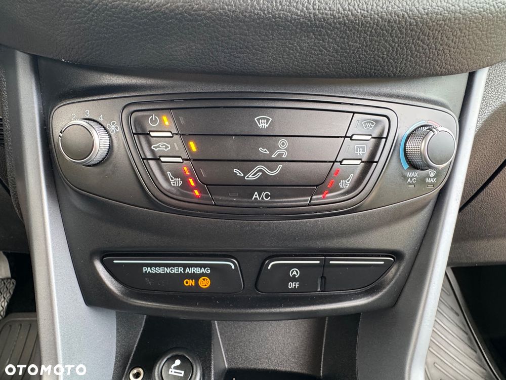 Ford B-MAX 1.0 EcoBoost SYNC Edition - 37