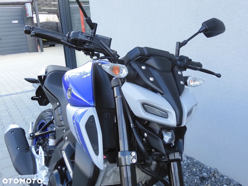 Yamaha MT - 17