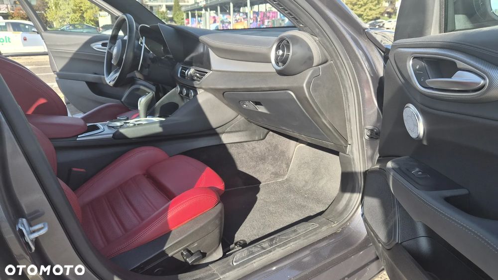 Alfa Romeo Giulia 2.0 Turbo Veloce Q4 - 9