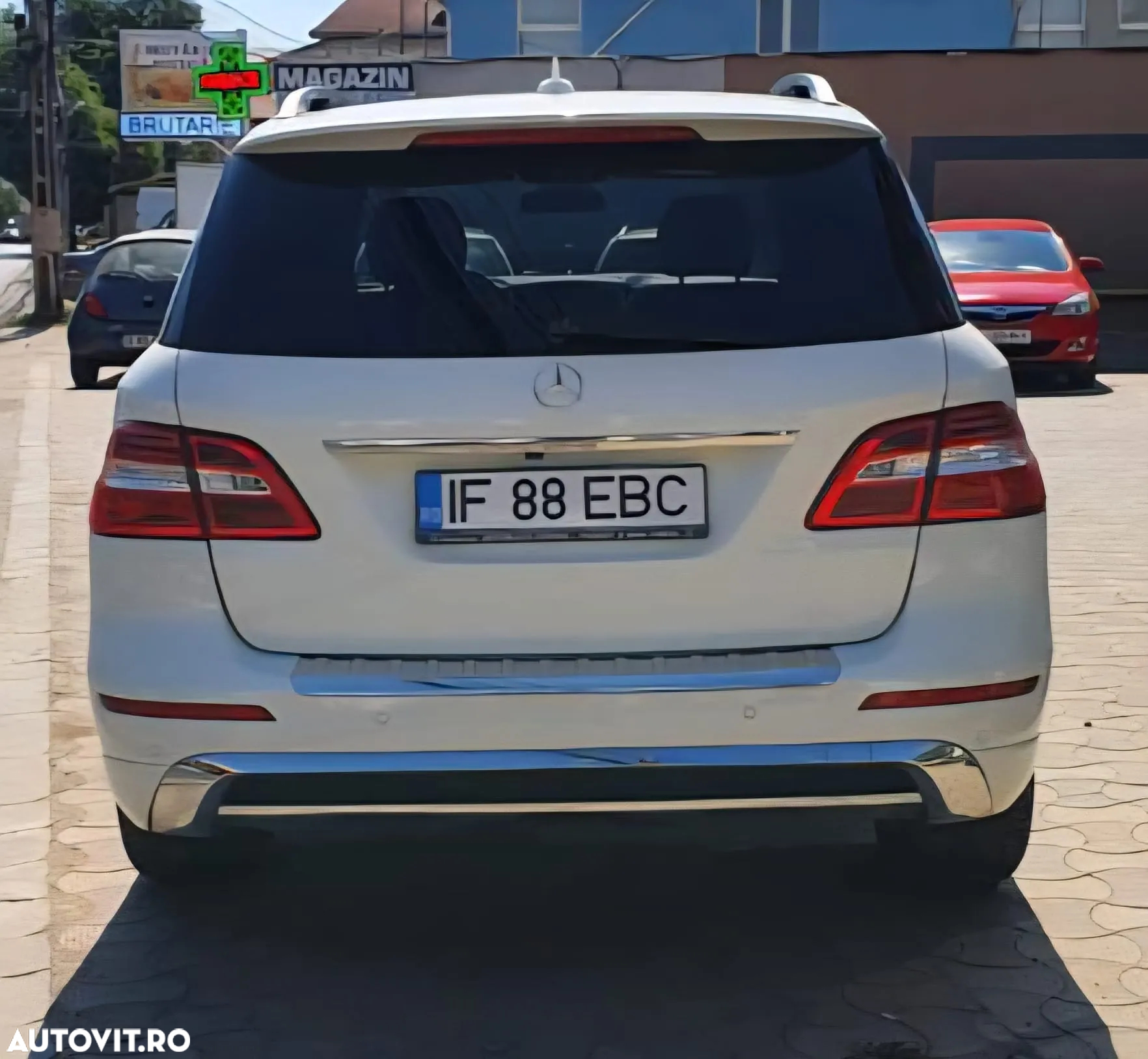 Mercedes-Benz ML 350 BlueTec 4MATIC Aut - 6