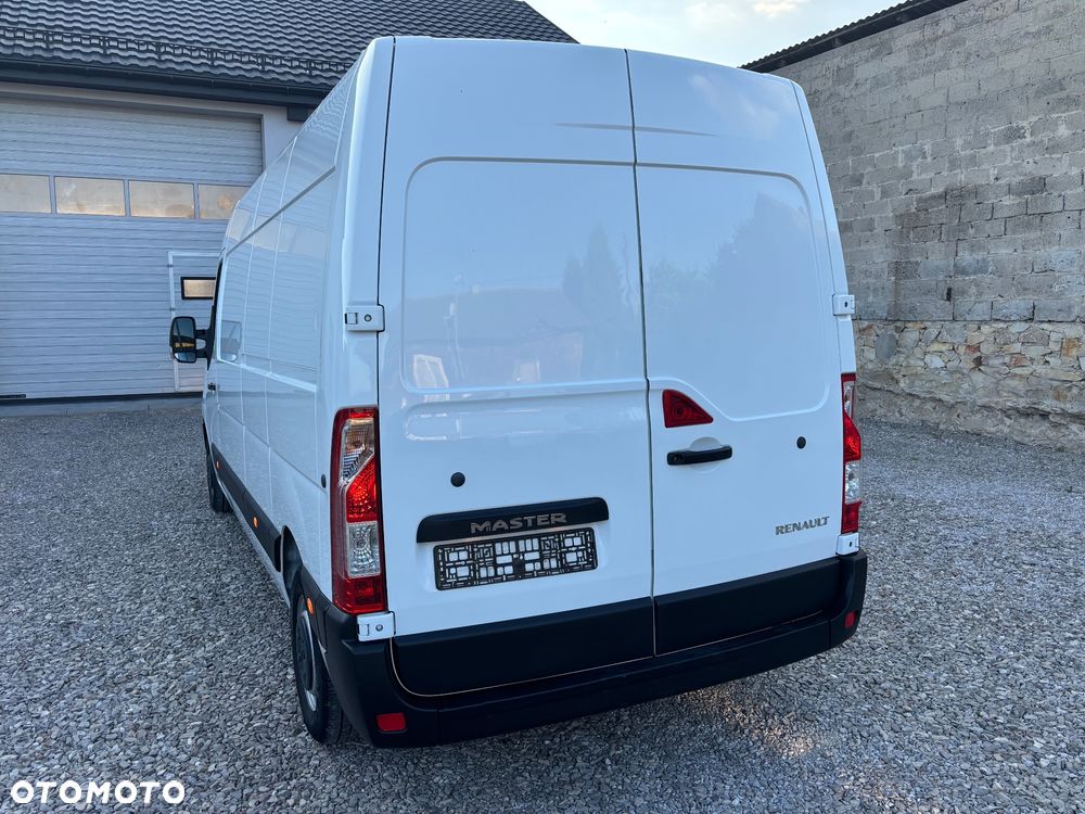 Renault Master - 15
