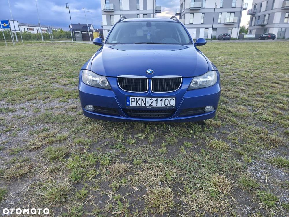 BMW Seria 3 318d DPF - 7