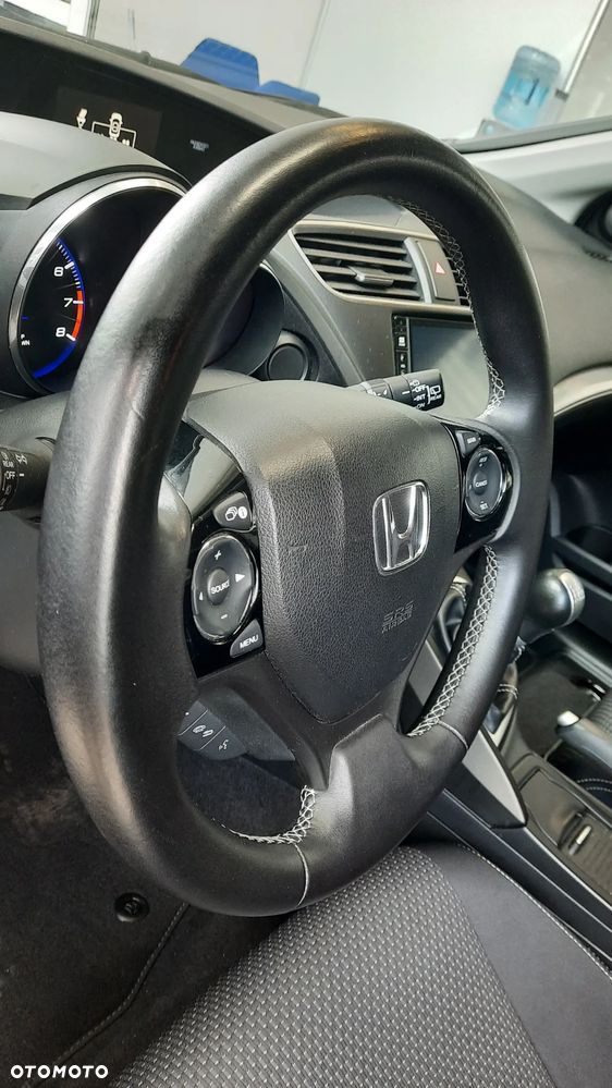 Honda Civic 1.8 Elegance - 21