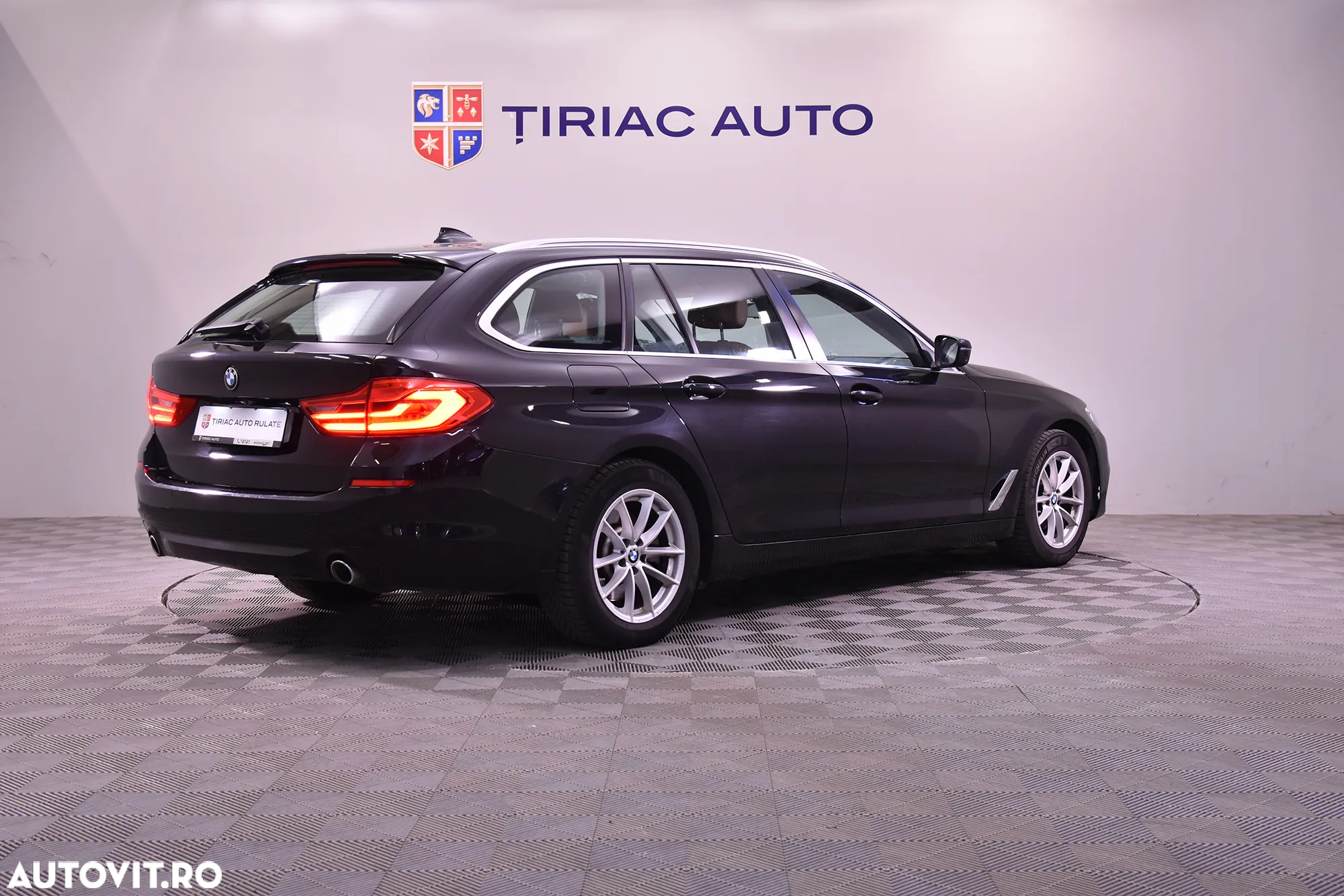 BMW Seria 5 520d Touring Aut. - 5