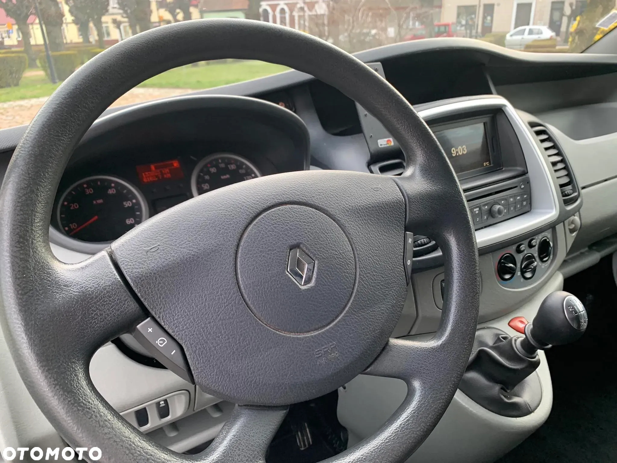 Renault TRAFIC * 2.0 DCI 145 KM * Oryginał 133.000 km ! * - 19