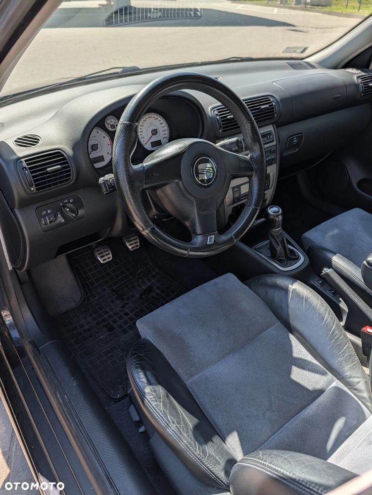 Seat Leon 1.8 T Top Sport - 12