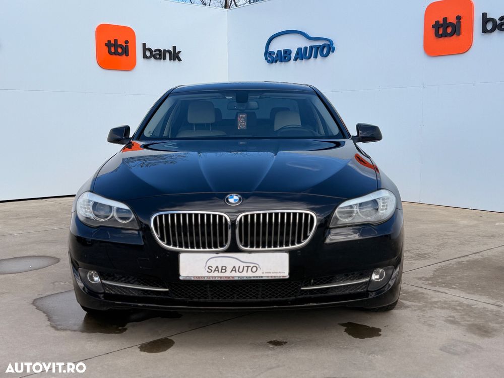BMW Seria 5 530d xDrive Aut. - 16