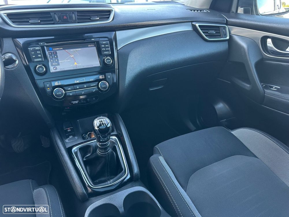 Nissan Qashqai 1.5 dCi N-Connecta 18 PS - 19