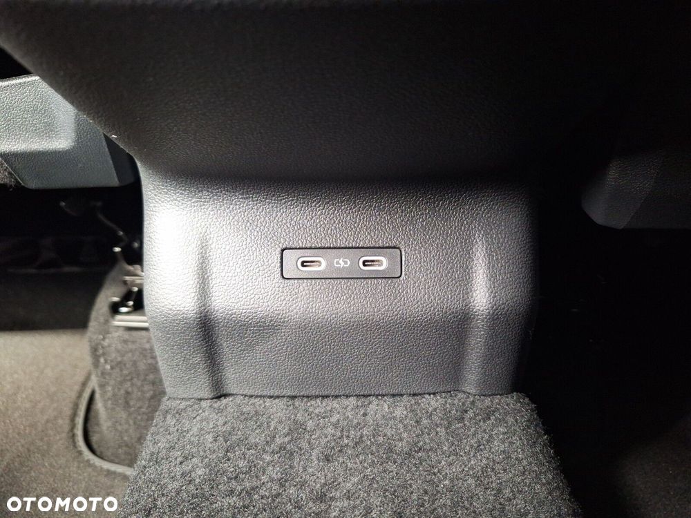 Volkswagen T-Roc 1.5 eTSI Style DSG - 22