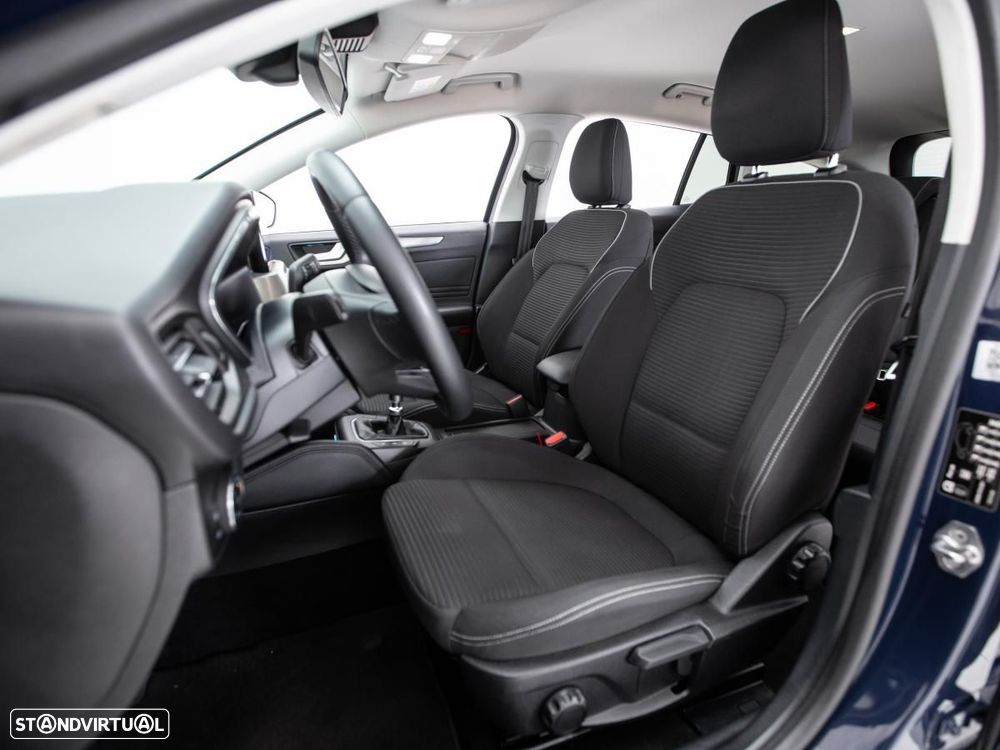 Ford Focus SW 1.5 TDCi EcoBlue Titanium - 8