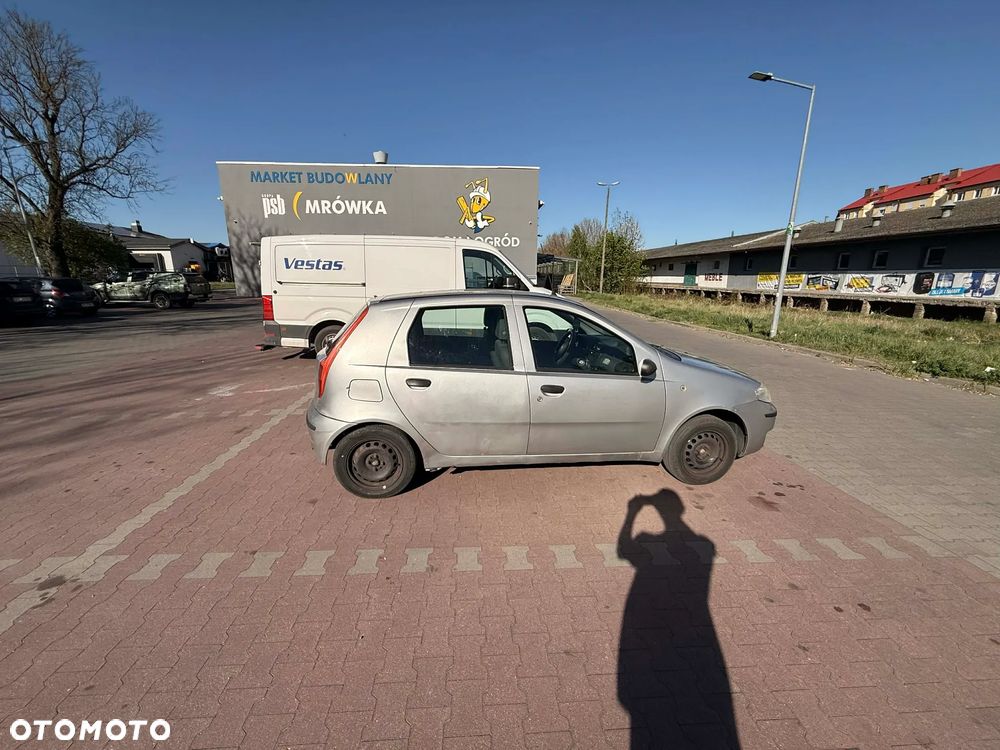 Fiat Punto 1.2 8V - 7