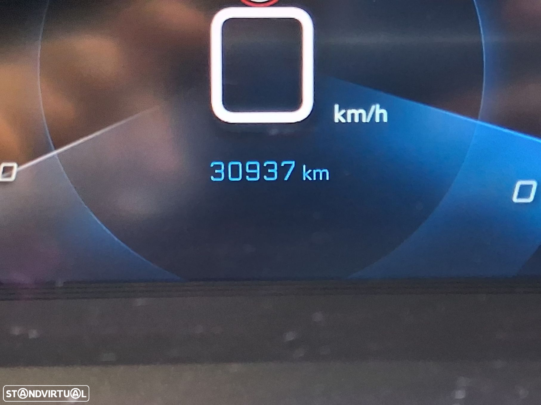 Peugeot 2008 1.2 PureTech Allure EAT8 - 8
