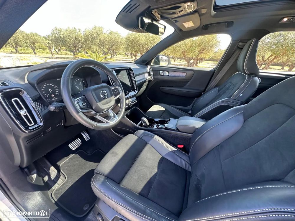 Volvo XC 40 1.5 T2 R-Design Geartronic - 16