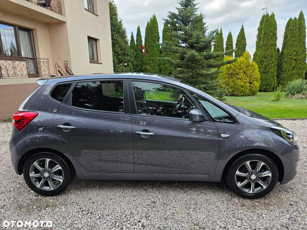 Hyundai ix20 - 8
