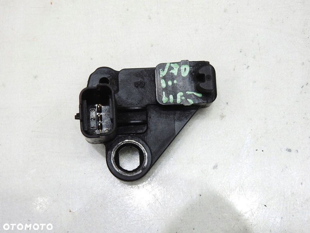 CZUJNIK POŁOŻENIA WAŁU VOLVO V70 III 1.6 D - 2