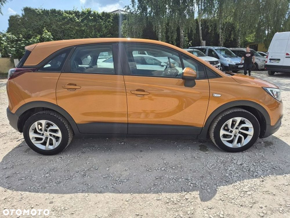 Opel Crossland - 13