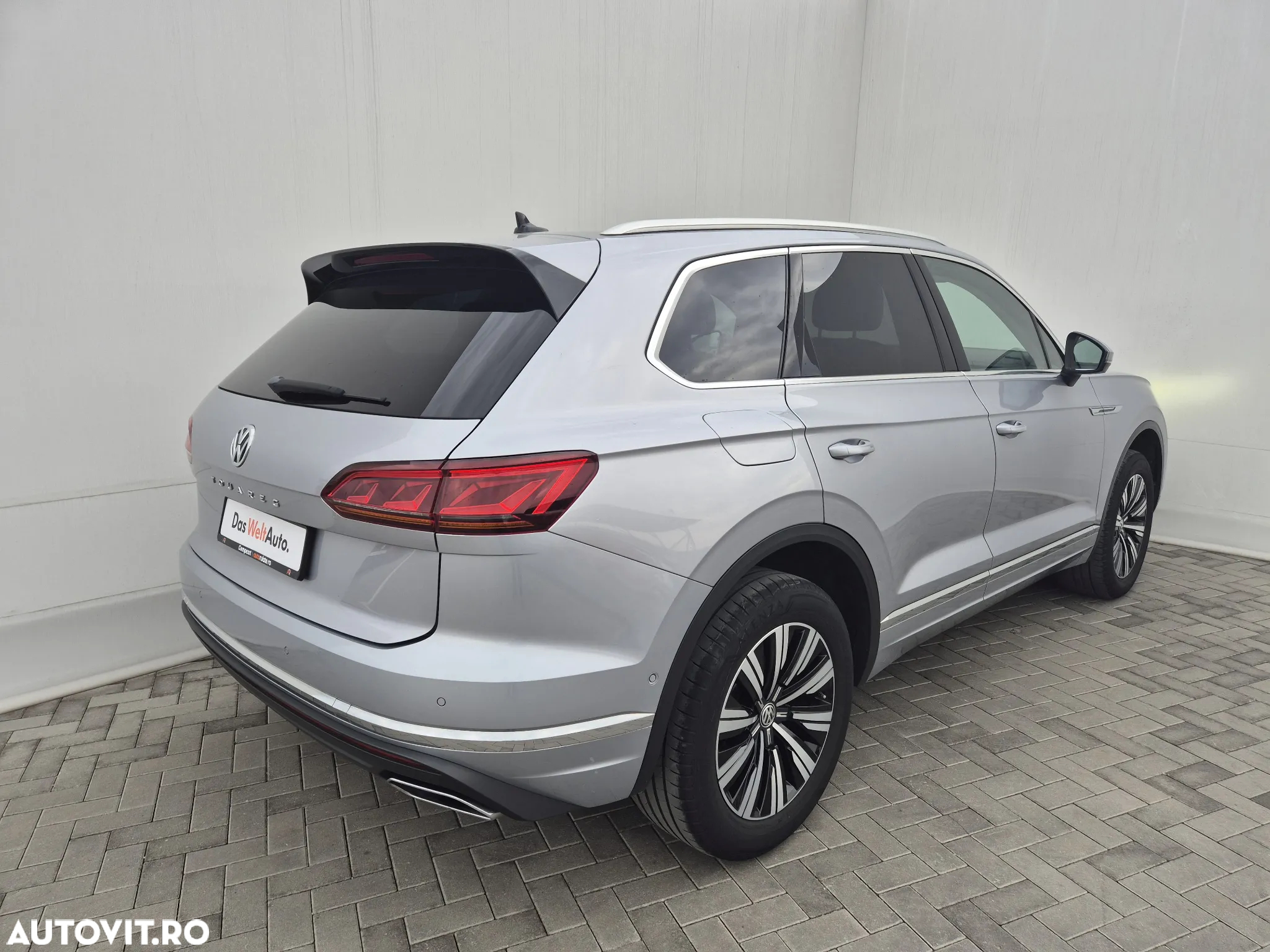 Volkswagen Touareg - 5
