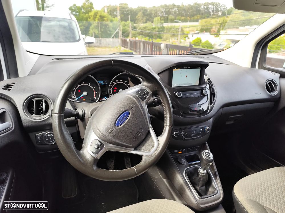 Ford Tourneo Courier 1.0 EcoBoost Titanium - 5