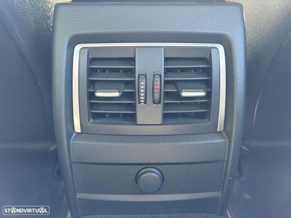 BMW 318 d Auto - 41