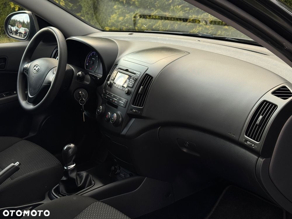 Hyundai i30 i30cw 1.6 CRDi Edition Plus - 27