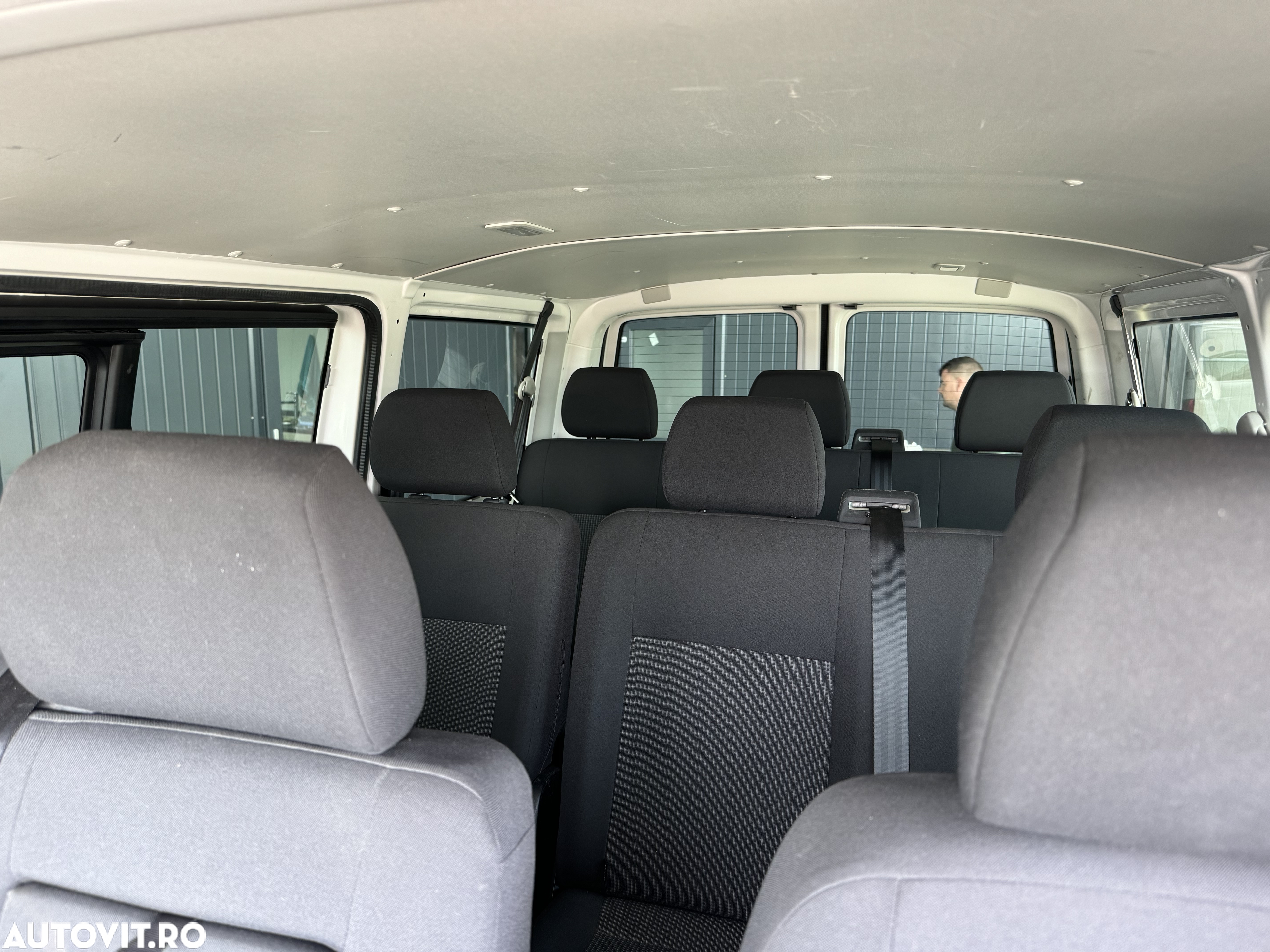 Volkswagen Transporter - 14