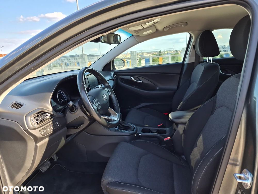 Hyundai i30 1.5 T-GDI 48V Premium DCT - 20