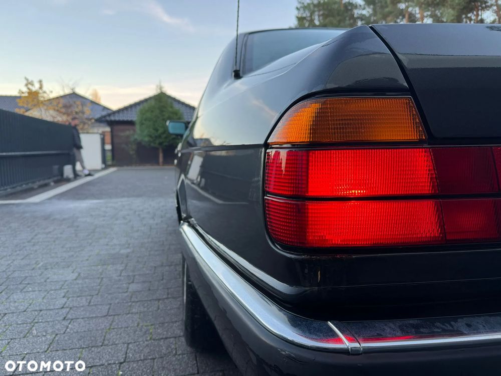 BMW Seria 7 750i - 20