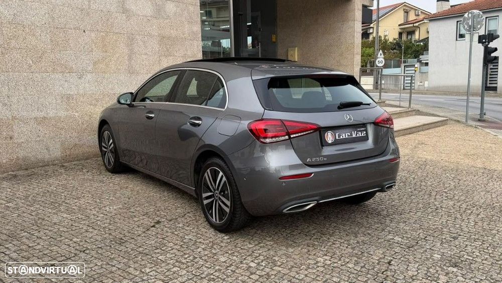 Mercedes-Benz A 250 e 8G-DCT Progressive - 8