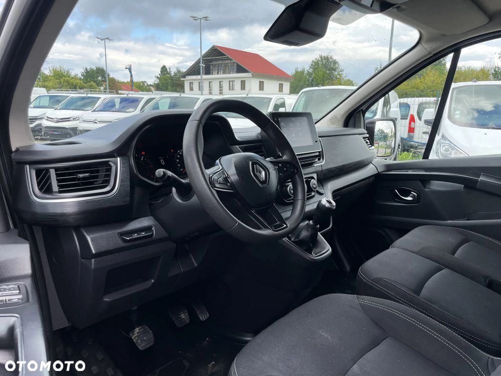 Renault Trafic - 6
