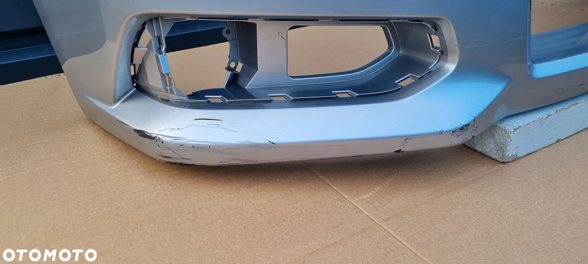 Subaru LEGACY V KOMBI 2010- zderzak przód oryginał MA041 - 5