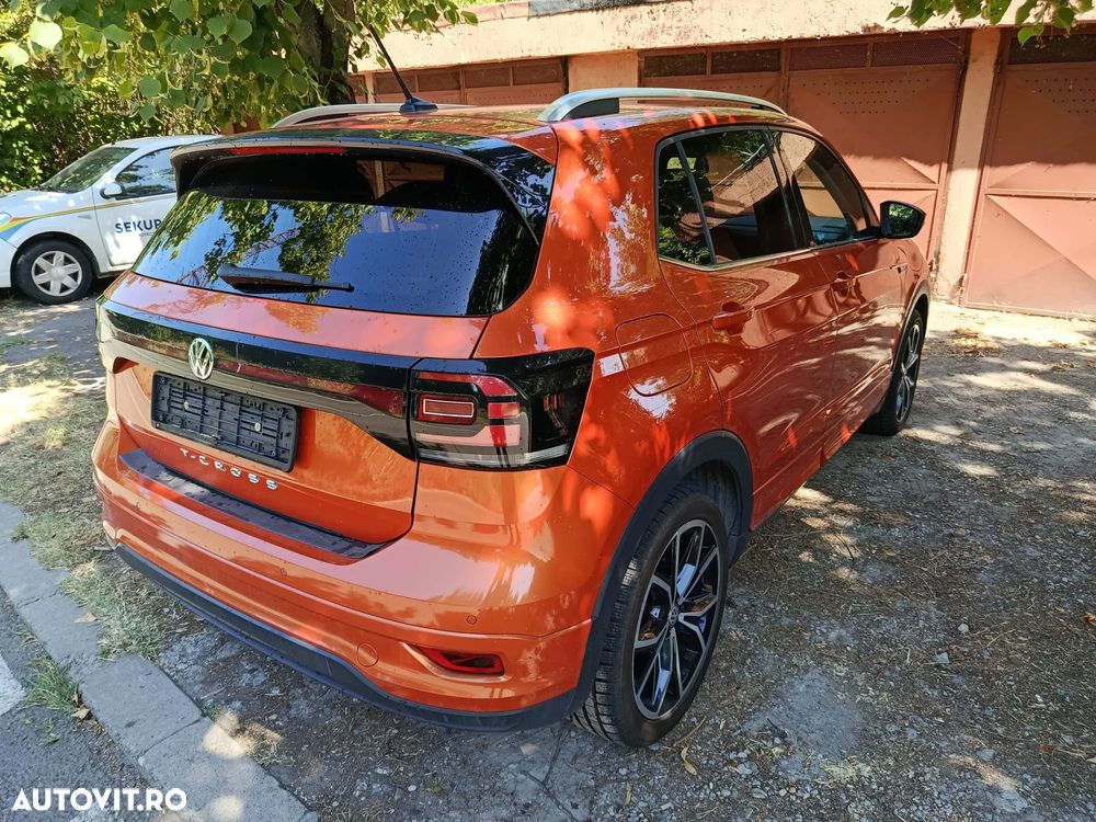 Volkswagen T-Cross - 3