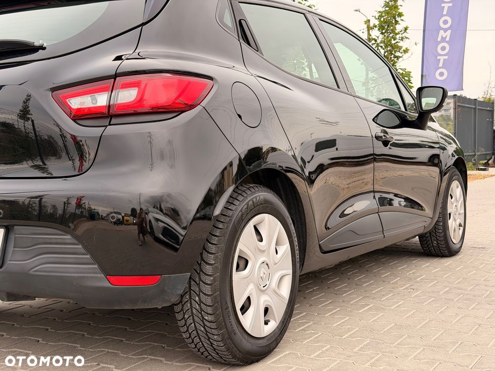 Renault Clio 1.2 16V Intens - 16