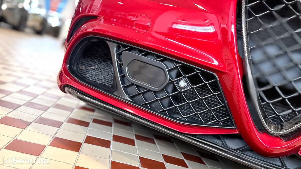 Alfa Romeo Giulia 2.9 V6 Bi-Turbo AT8 Quadrifoglio - 13