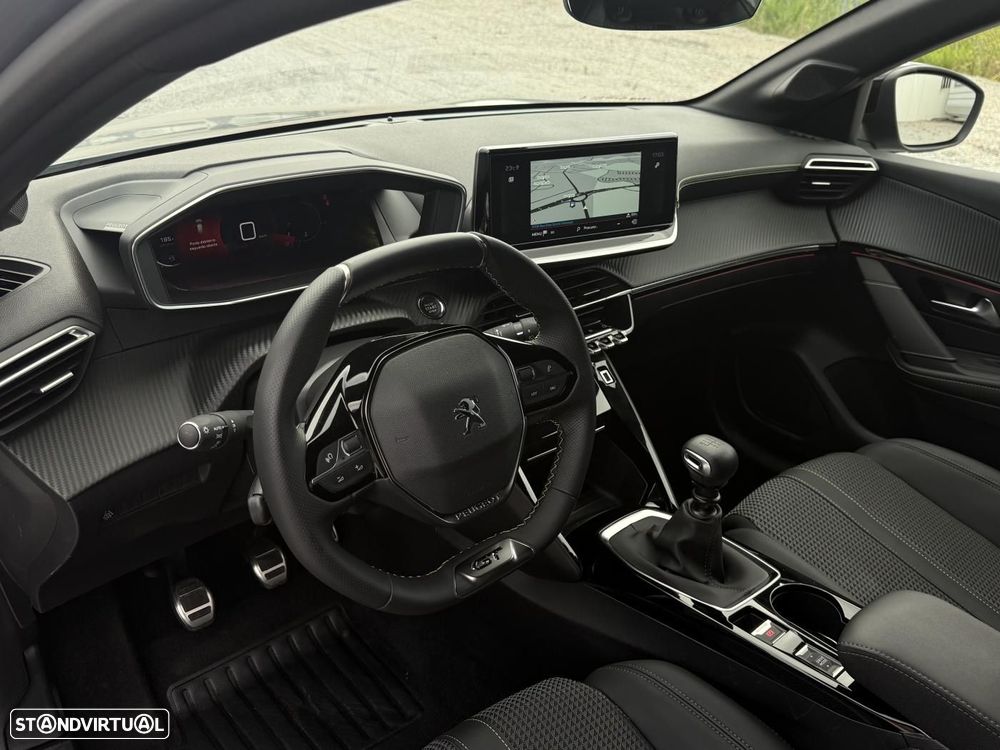 Peugeot 208 1.2 PureTech GT - 19