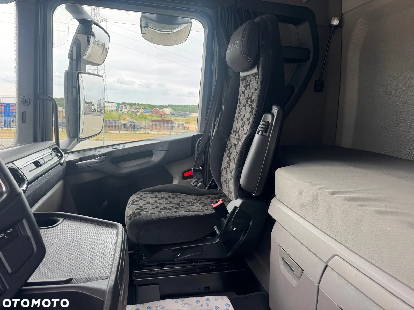 Scania S450 / 2021r/ FULL LEDY/ ADR AT/ KLIMA STACJONARNA/ NAVI/ BAKI 1450L - 19