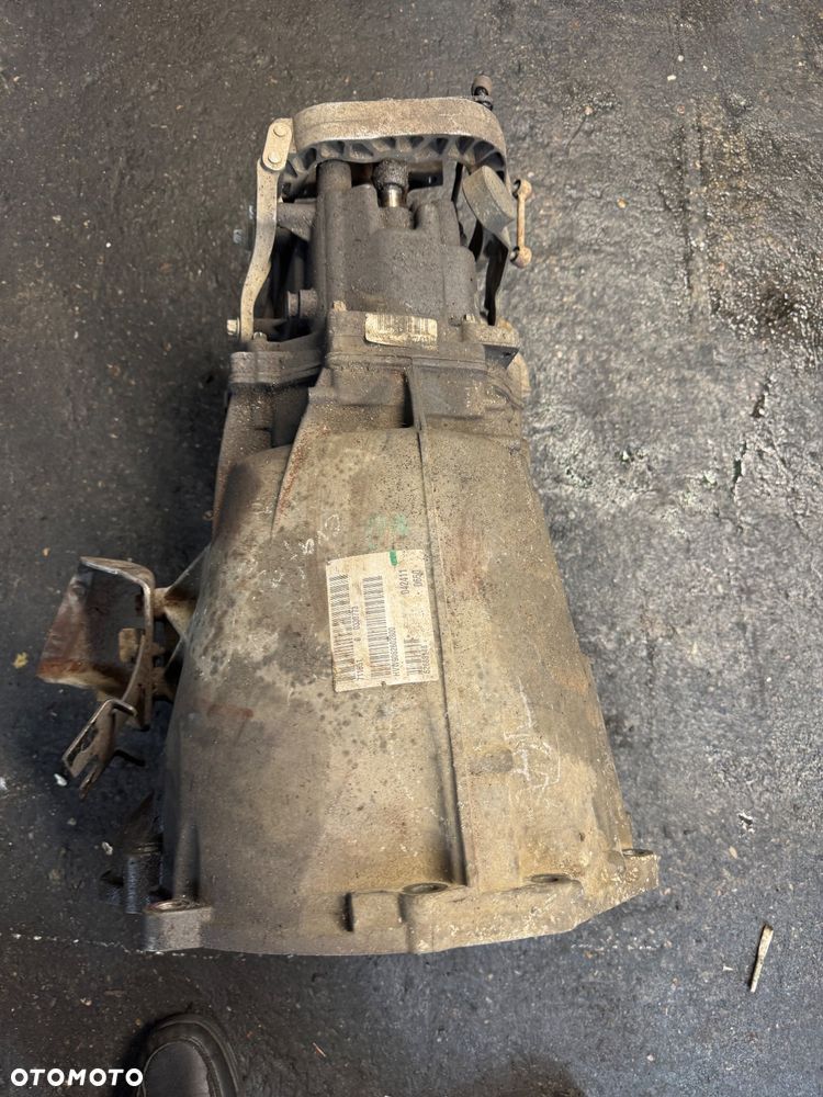 Volkswagen Crafter 2.5 skrzynia biegów hvw9062602800 - 1