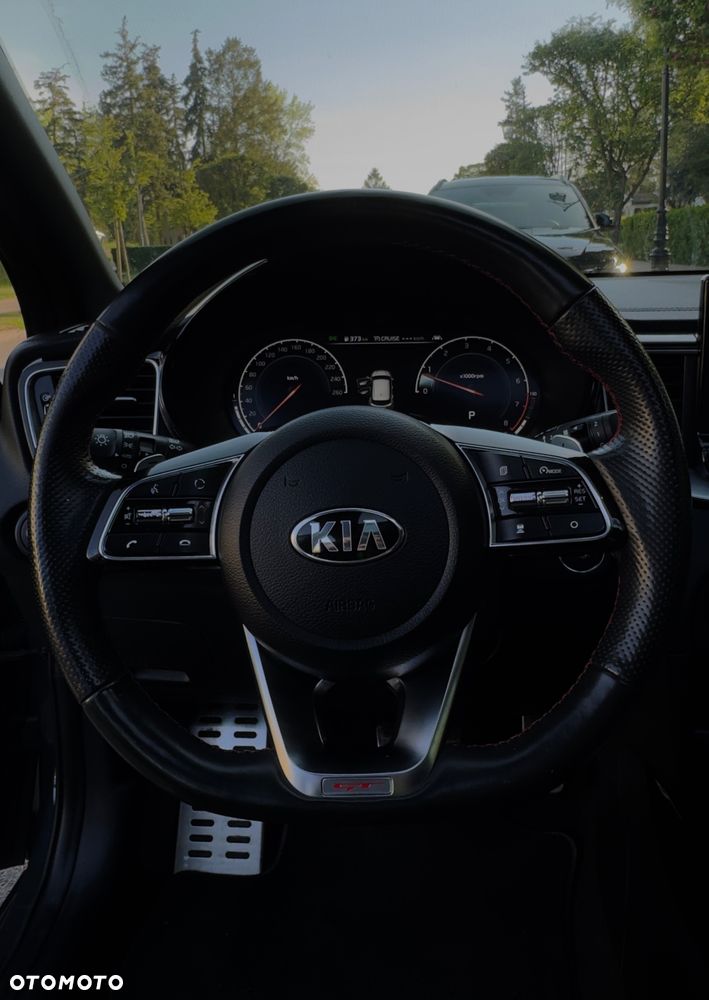 Kia ProCeed - 33