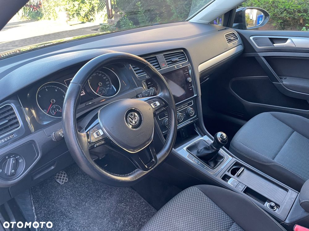 Volkswagen Golf 1.6 TDI (BlueMotion Technology) Comfortline - 20