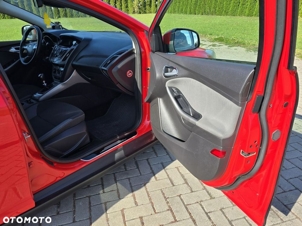 Ford Focus - 27