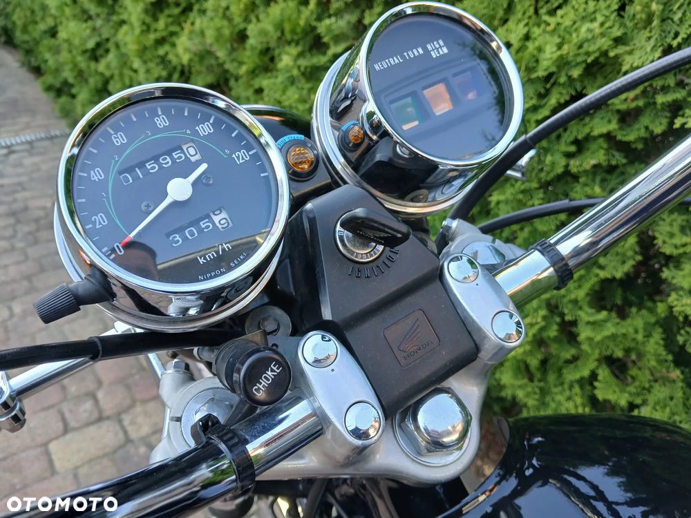 Honda CM - 12