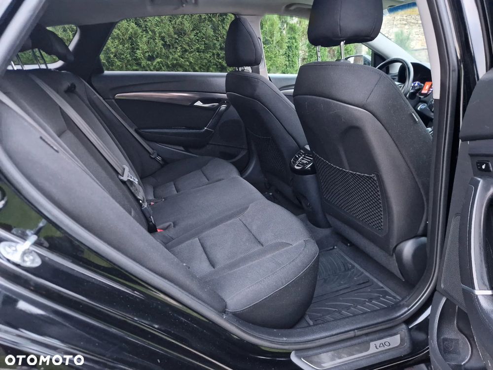 Hyundai i40 i40cw 1.7 CRDi Automatik Fifa World Cup Edition - 36