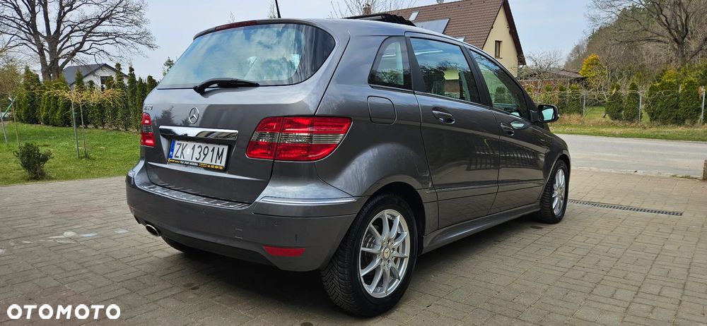 Mercedes-Benz Klasa B 180 BlueEFFICIENCY SPORT EDITION - 7