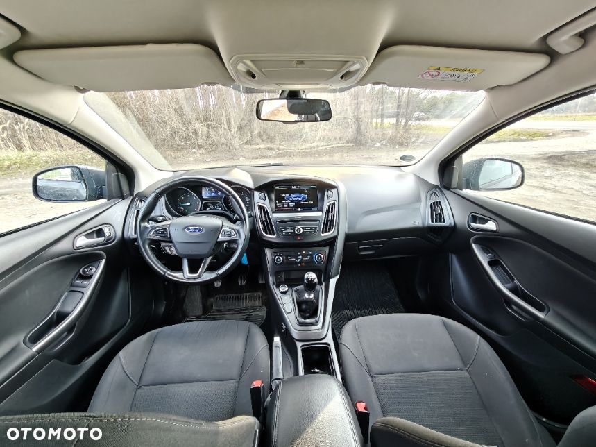 Ford Focus SW 1.5 TDCi SYNC Edition - 12
