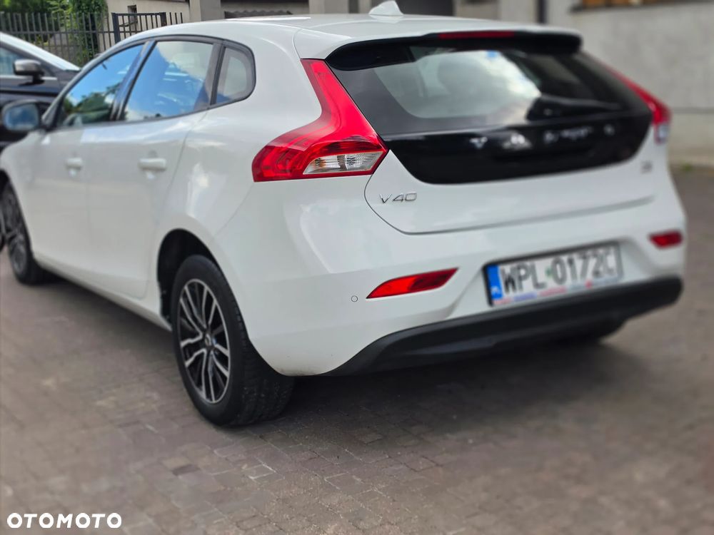 Volvo V40 - 9