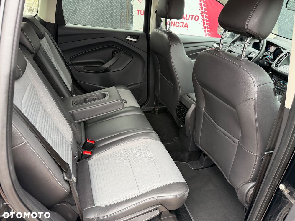 Ford Kuga - 9