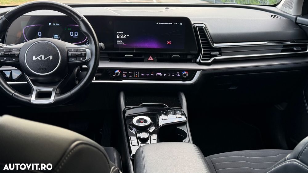 Kia Sportage 1.6 T-GDI PHEV 6AT 4x4 Business Line - 30