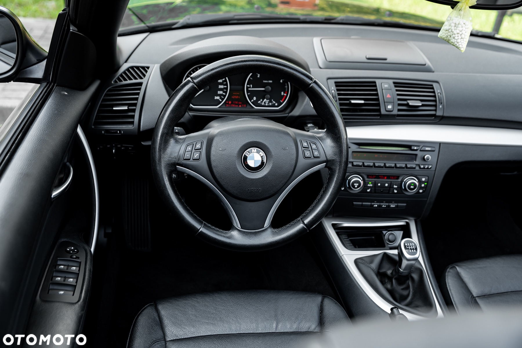 BMW Seria 1 118d Cabrio - 33